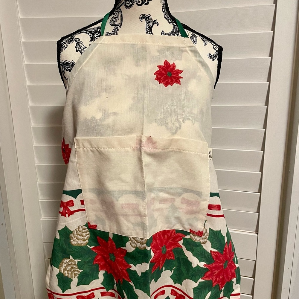 Andys Aprons - child sized not so basic!  ‘“Christmas”